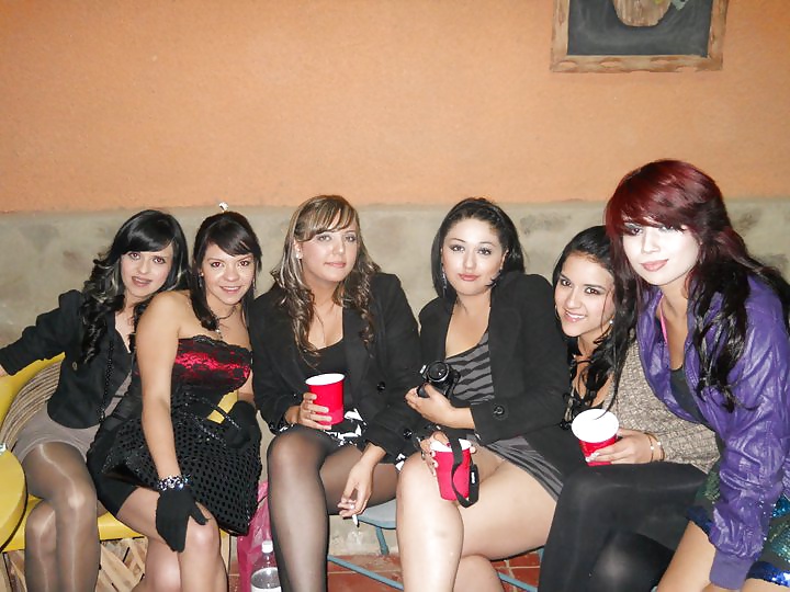 Mexicanas en pantimedias 3 pict gal