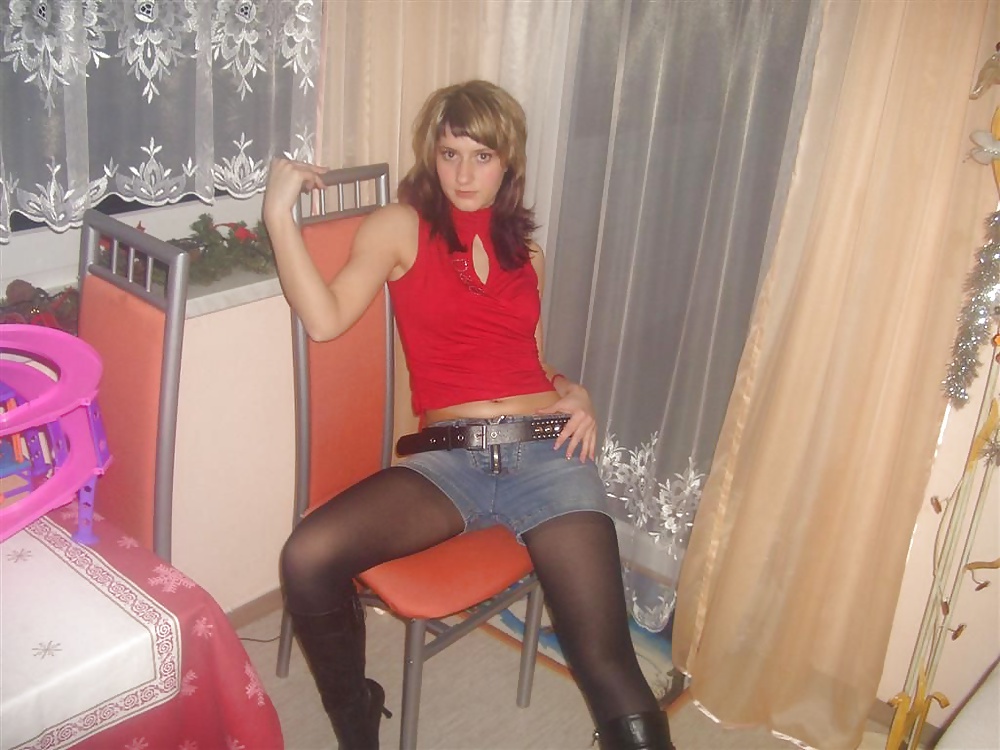 Amateur blonde naked tits pict gal