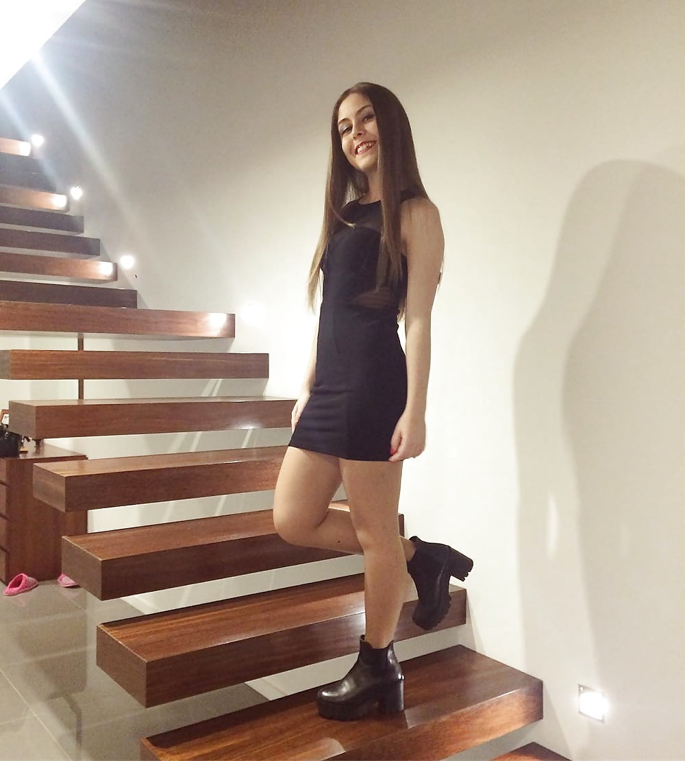 Big Ass Teen Diana pict gal
