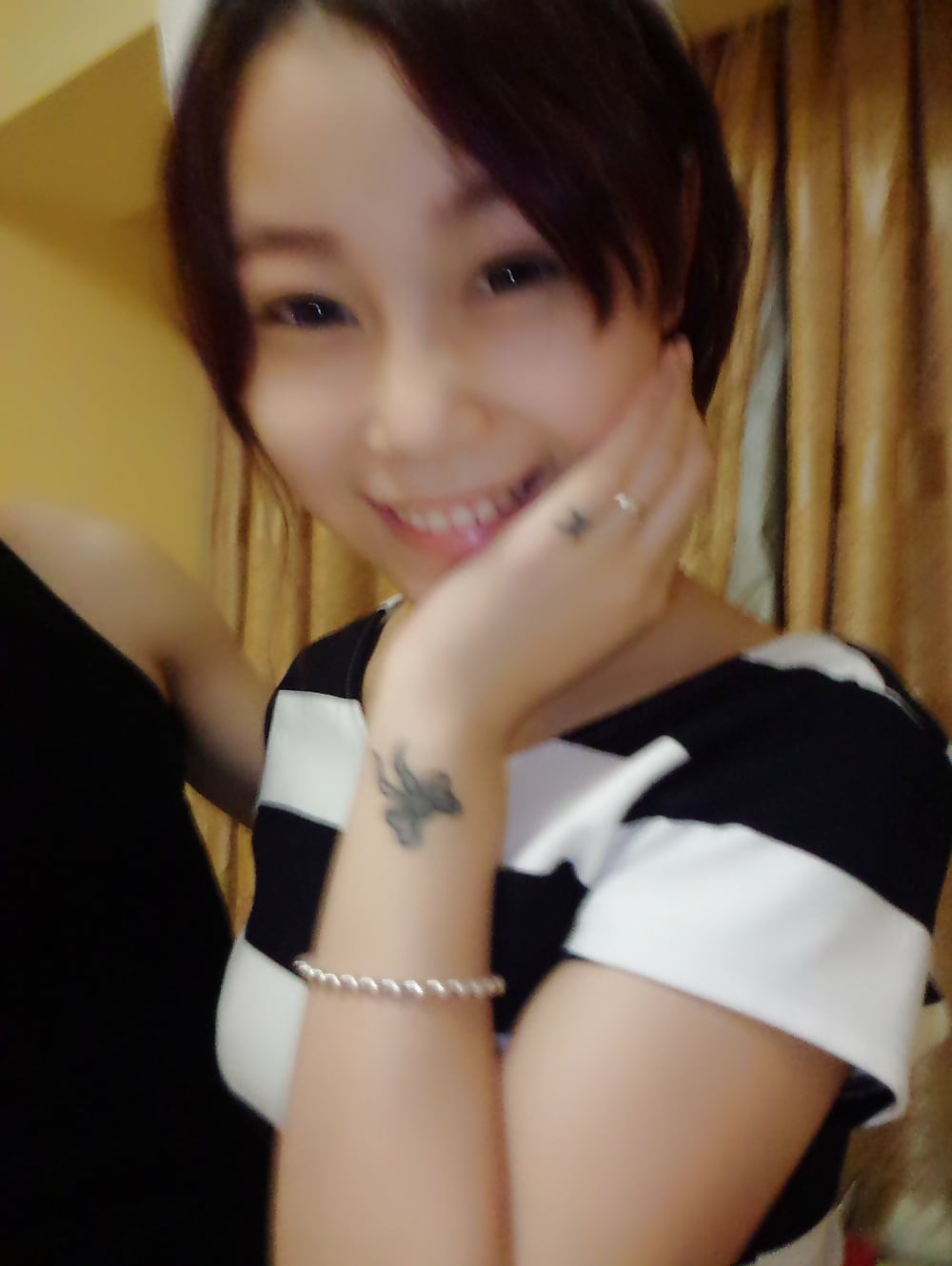 amateur Chinese young model (videos coming shortly) pict gal