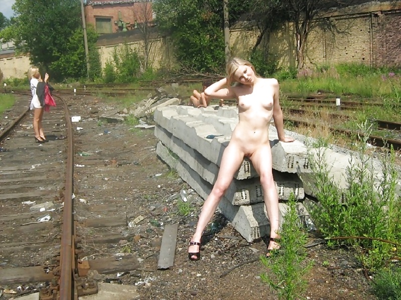 Russian girl love posing outside pict gal