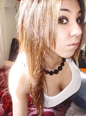 Hit me up on gohookupbook.com pict gal