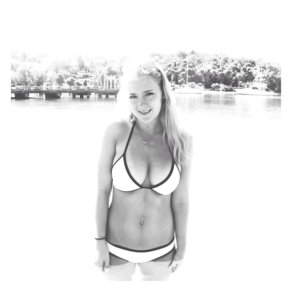 Amateur Slim & Stacked, Rack - Part.4 pict gal