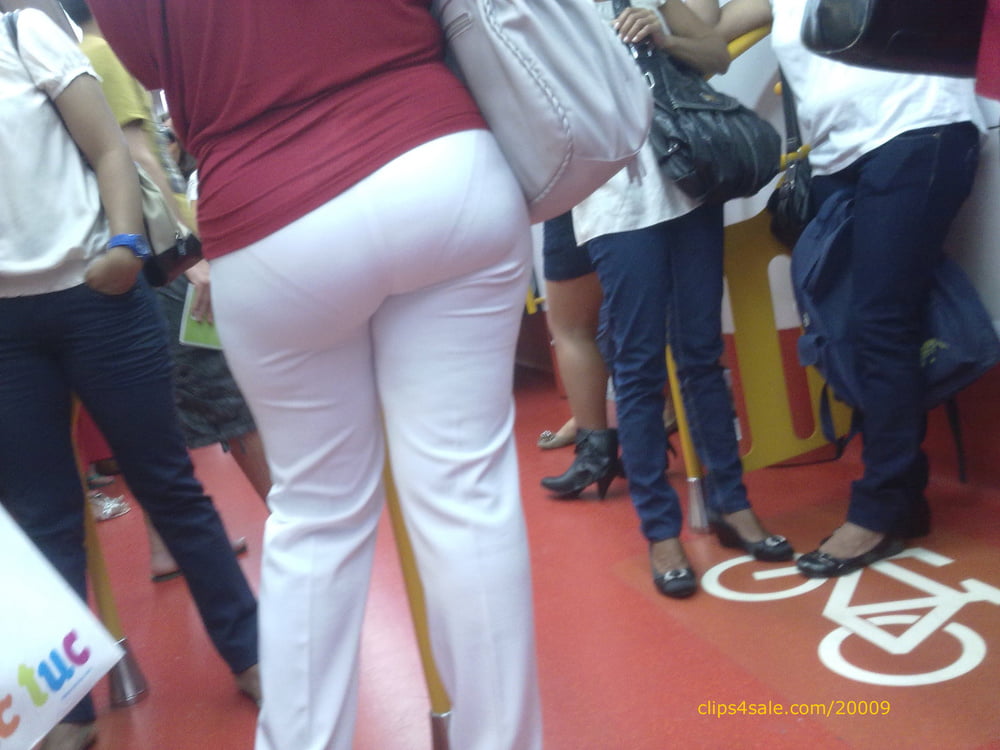 Candid butts asses culos street PAWGs - 43 Photos 