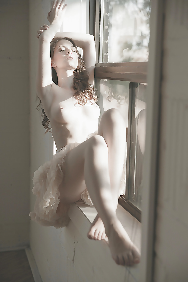 Sexy Young Ladies pict gal