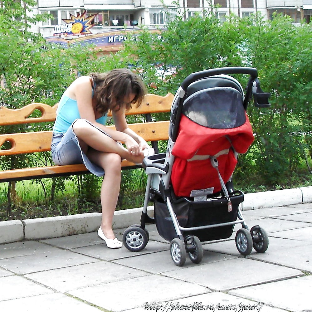 Maman est une salope VI pict gal