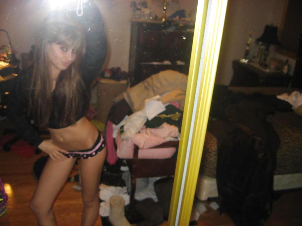 College teen selfshots pict gal