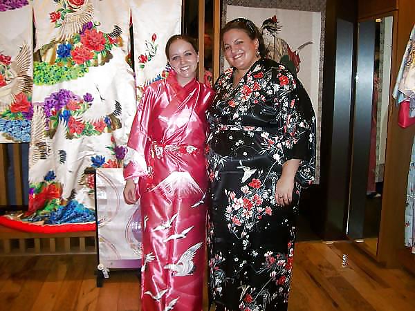 2 or more girls in Satin robe or Kimono pict gal