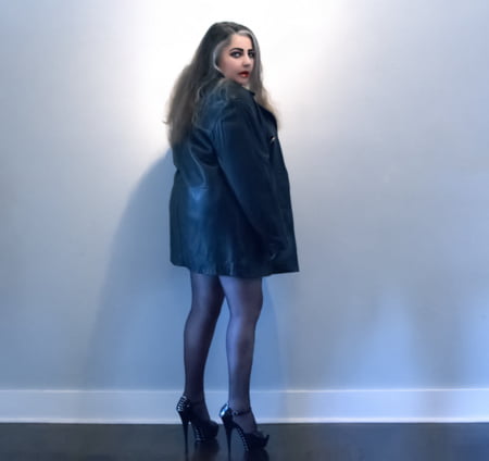 vixen films free photos         