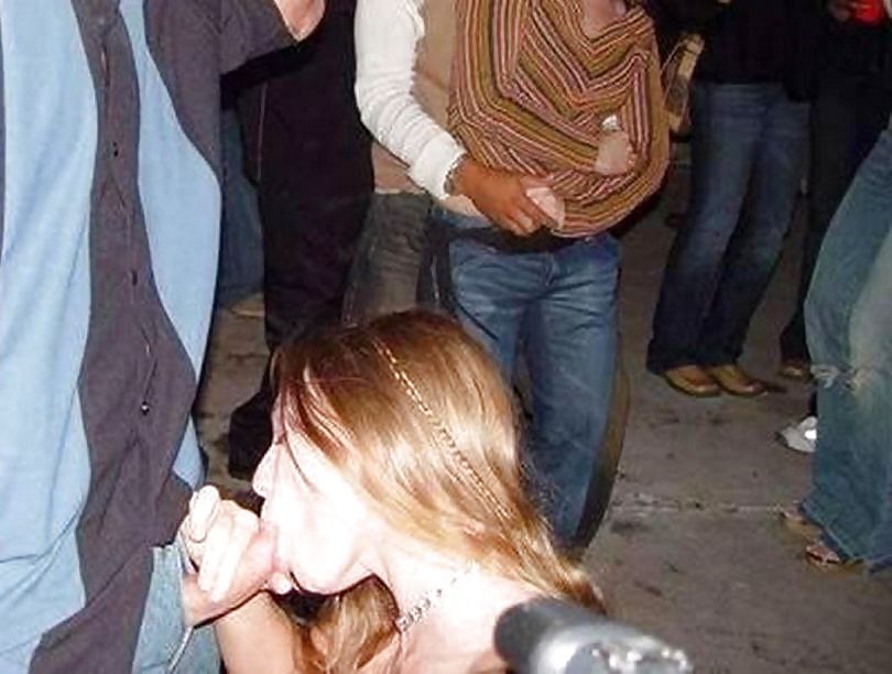 Public Blowjobs - They're Always Fun! pict gal