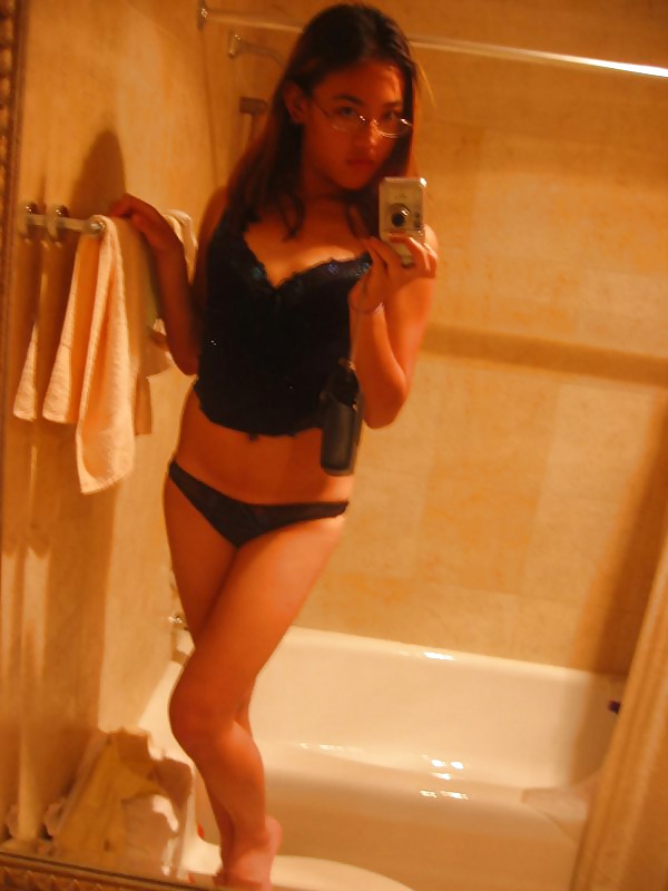 Amateur Selfies 6 pict gal