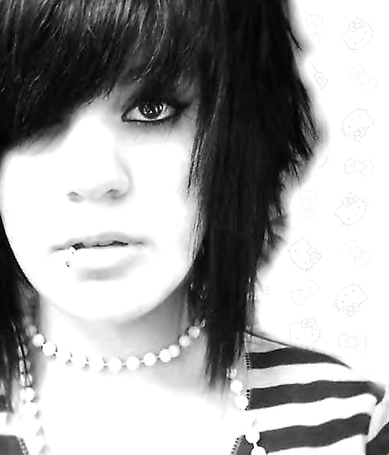 EMO Gilrs pict gal
