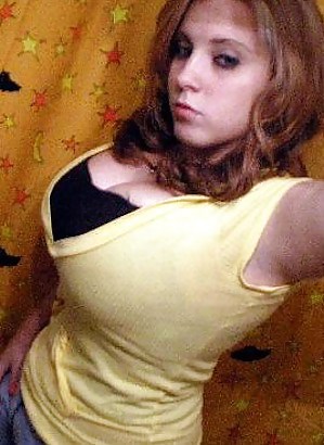 Busty Girls - Part 20 pict gal