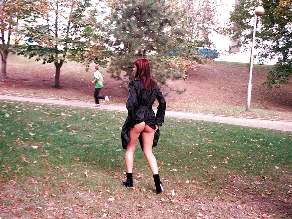 FLASHING IN PUBLIC - ORSY pict gal