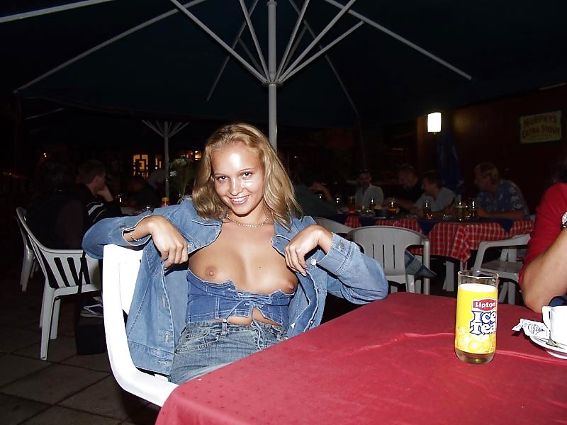 German MILF loves public nudity - N. C. pict gal
