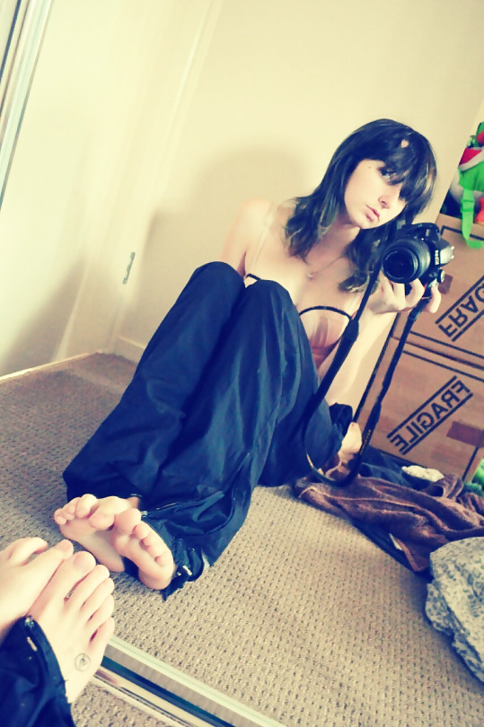 Selfshot hotties Vol 60 pict gal