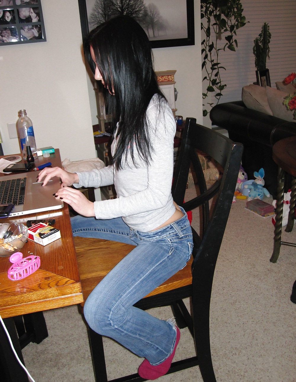 Some Images of  AMATEUR Teens in jean (Mixed) pict gal