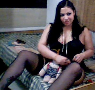 cat1975 - play on web cam (amateur, Brazil) pict gal