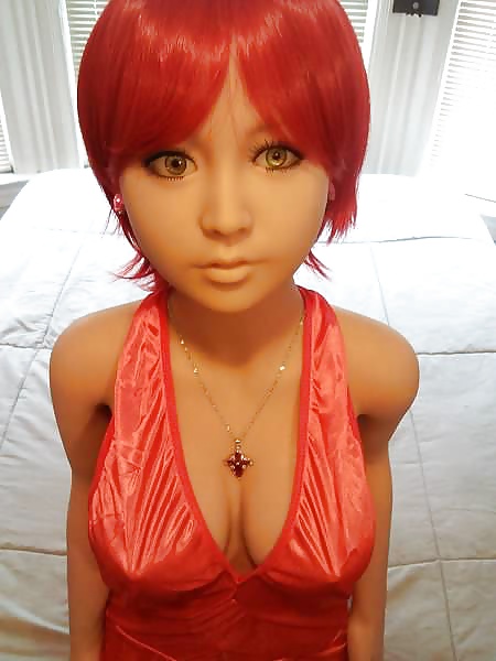 Nina's red dress pict gal