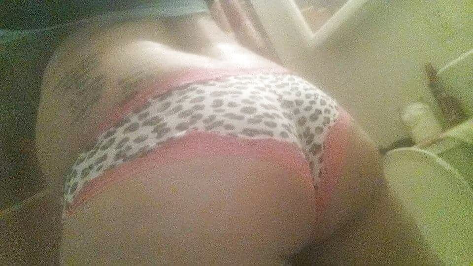 face book wifes and gf 2 pict gal