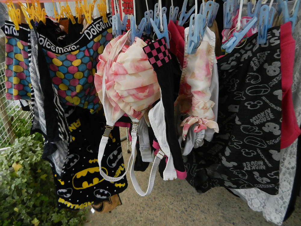 131 Laundry pict gal