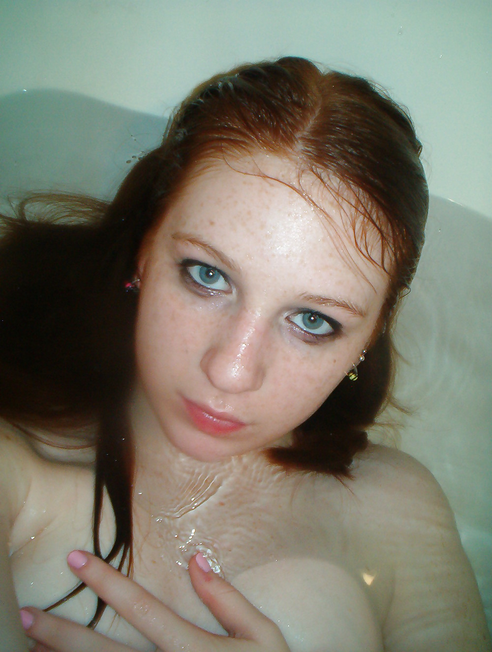 Amateur Young Brunette Teen pict gal