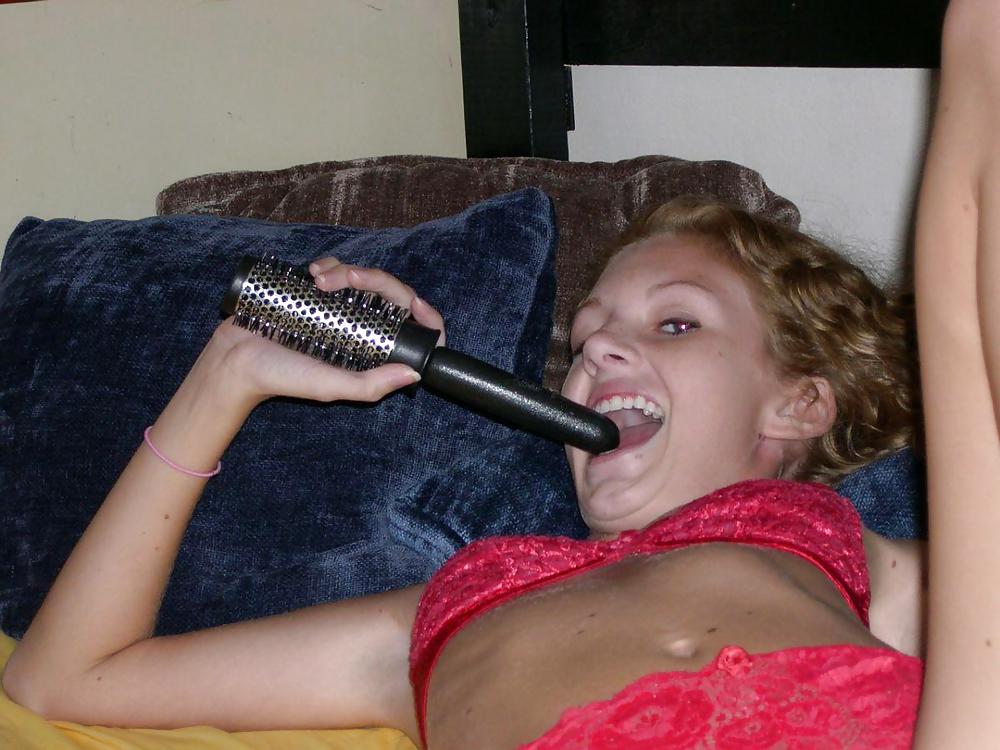 HOT CURLY BLONDE pict gal