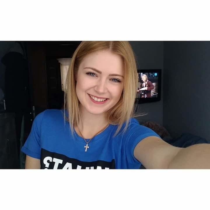Glupie pierdolone kurwy z Polski lubia lykac sperme pict gal