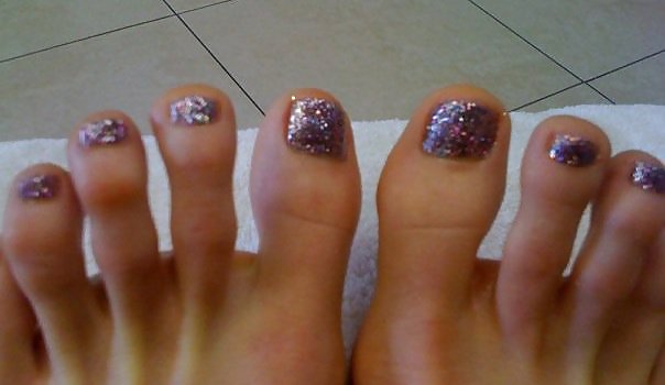 Cute Teen Feet From Facebook pict gal