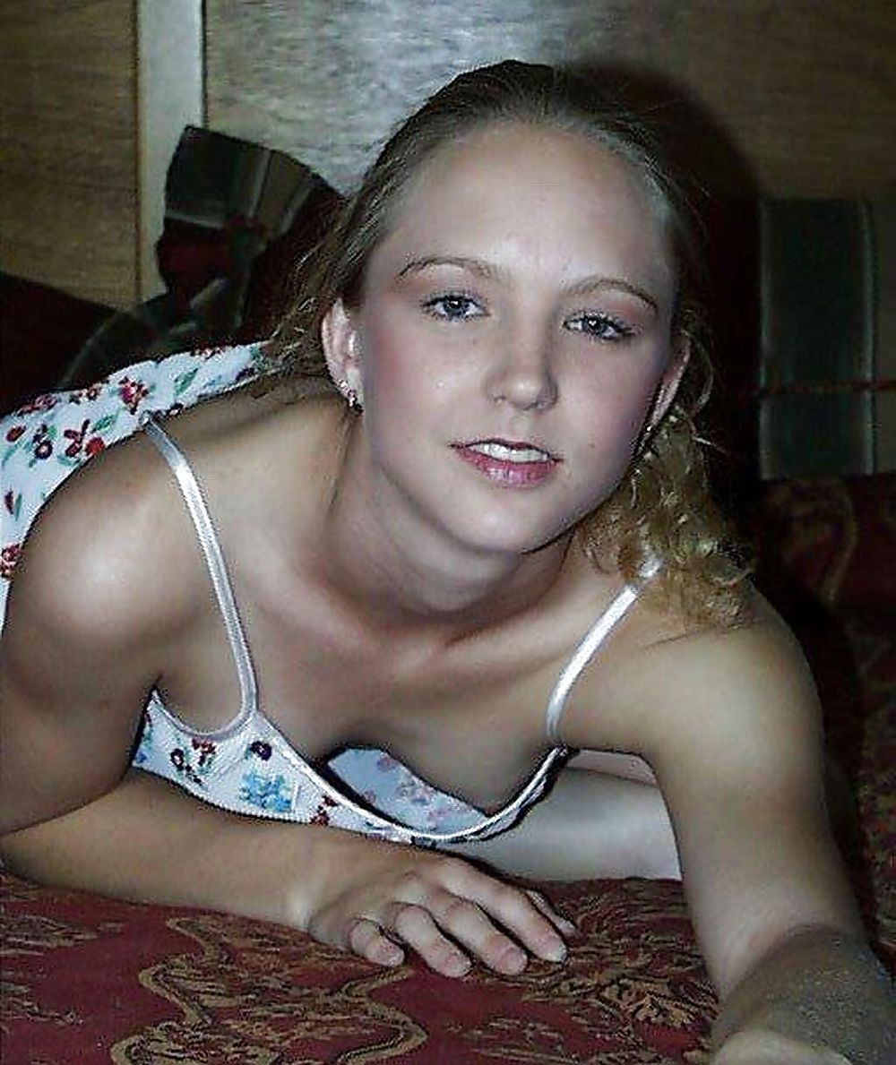 Beautiful Downblouse Babes 2 by TROC pict gal