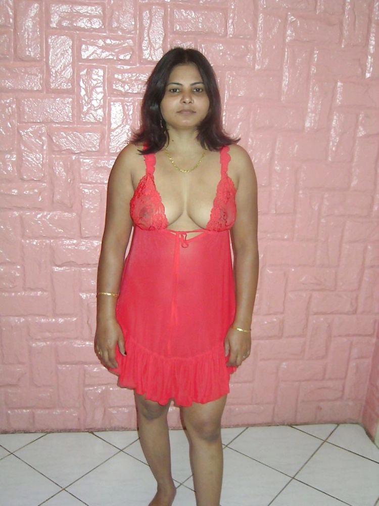 Amateur Indian Desi whores exposed pict gal