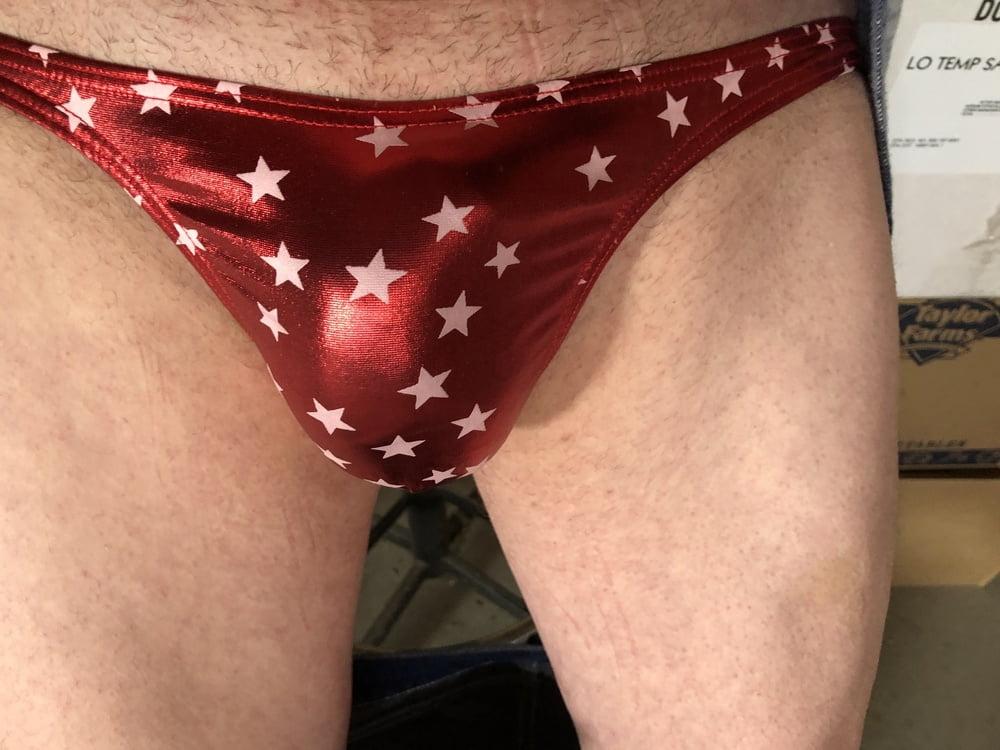 Horny in new panties- 10 Photos 