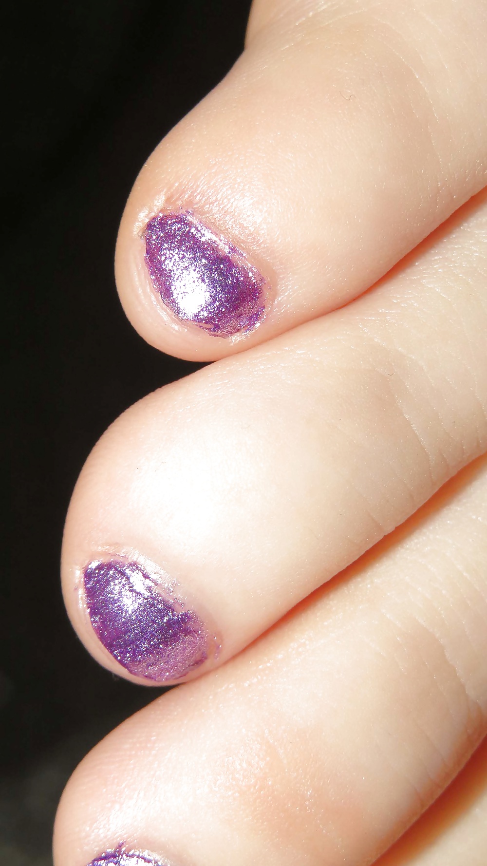 barefeet and purple nails pict gal
