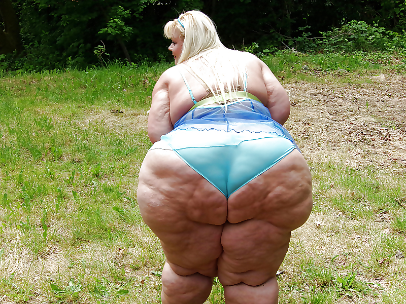 HUGE BIG HIPS AND ASS BBW'S!! pict gal