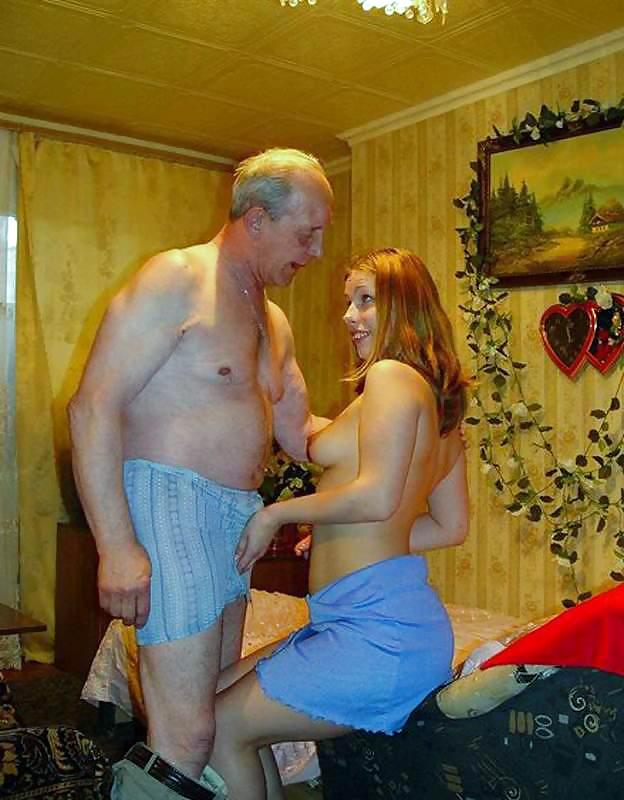 GIRLS LOVE OLD DADS I pict gal