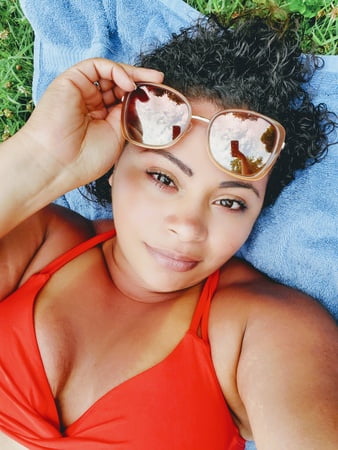 henrys mila free photos         