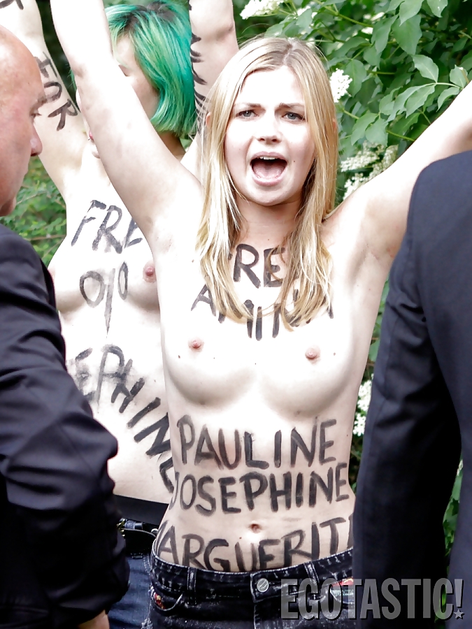 Activist Cash Movie Producer Allianze Summer Party in Berlin pict gal