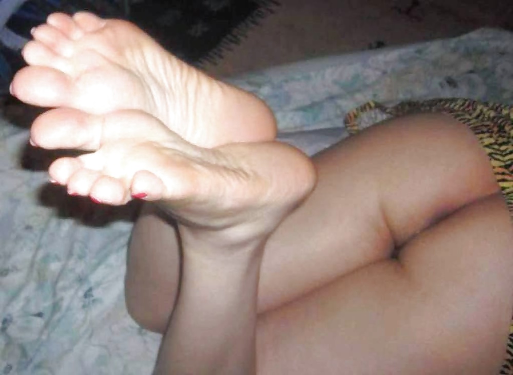 cheating wife sexy ass and feet pict gal
