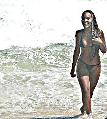 ALESSANDRA MODESTO pict gal