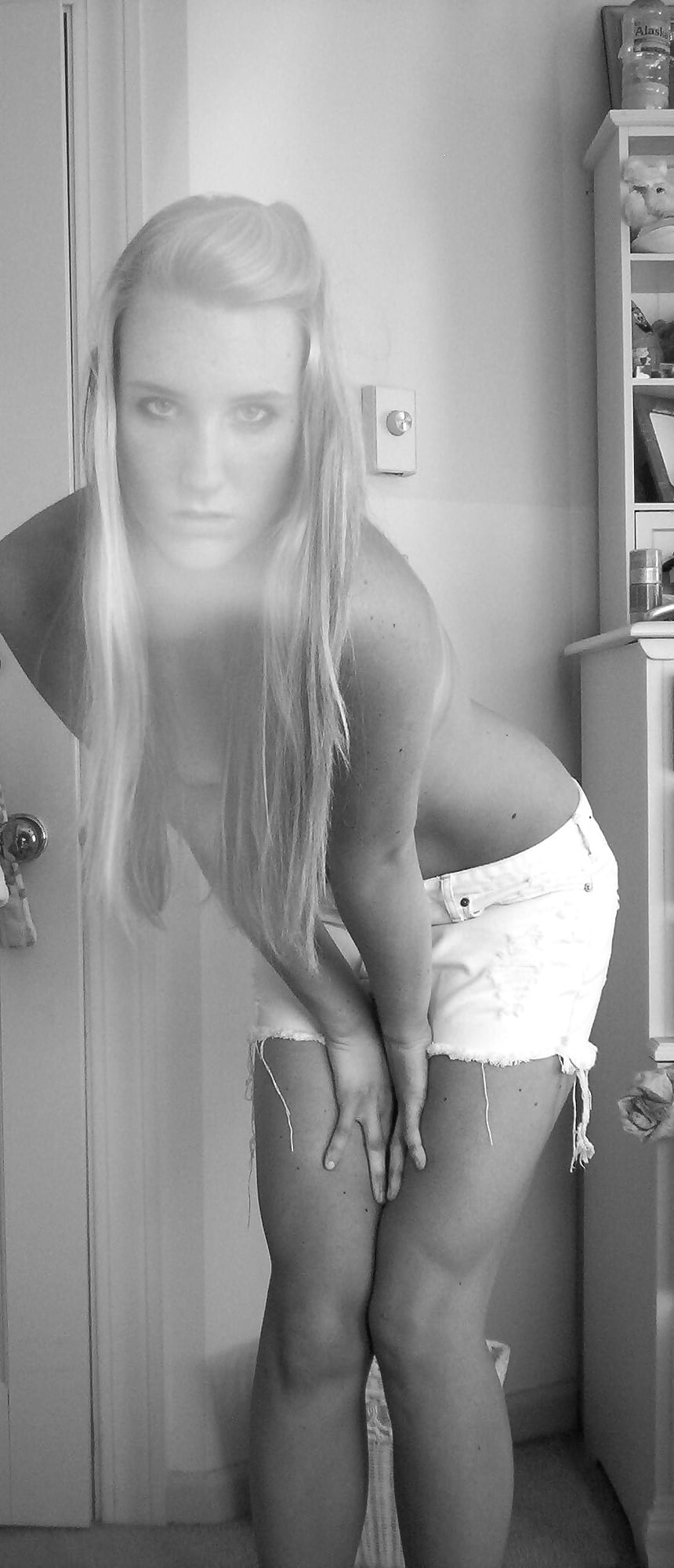 Un named Blonde Slut pict gal