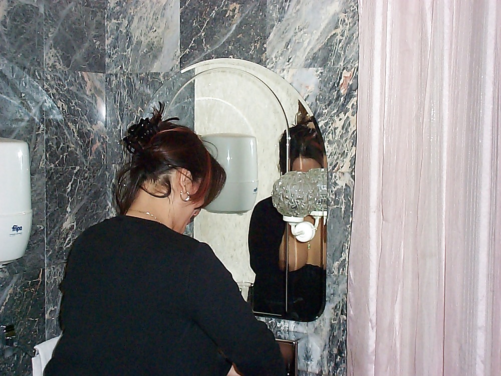 SHY GLORIA C5M pict gal