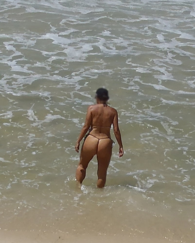 Curvy mature woman in micro bikini pict gal