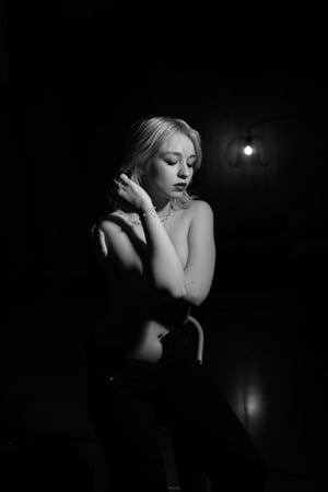 gracefulness and aesthetics of the naked body         