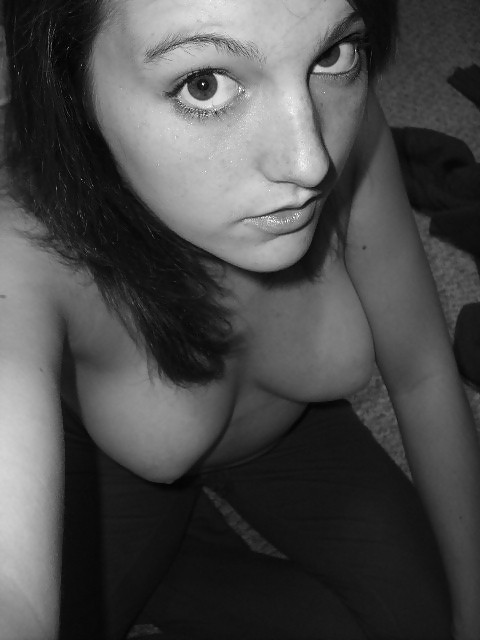 Bigger than B #26 pict gal