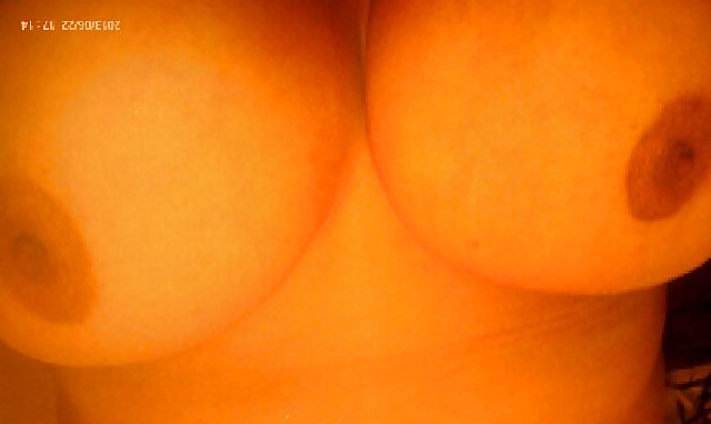 I'm just a n8gga that loves titties!!! pict gal