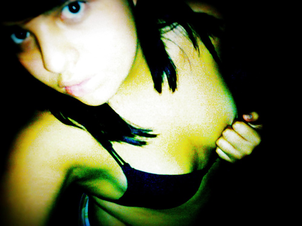 White pict gal