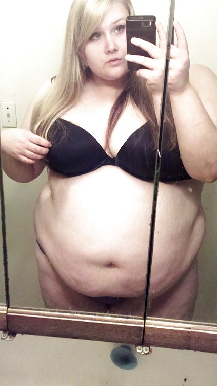 Chubby Selfshots 3 pict gal