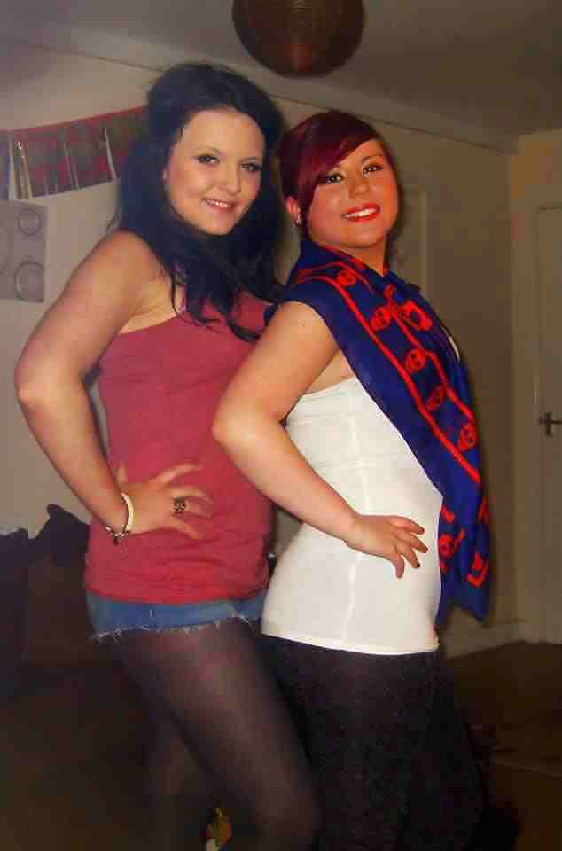 me and beth :P pict gal