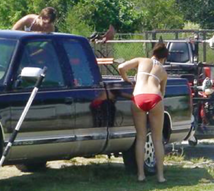 bikini car wash pict gal