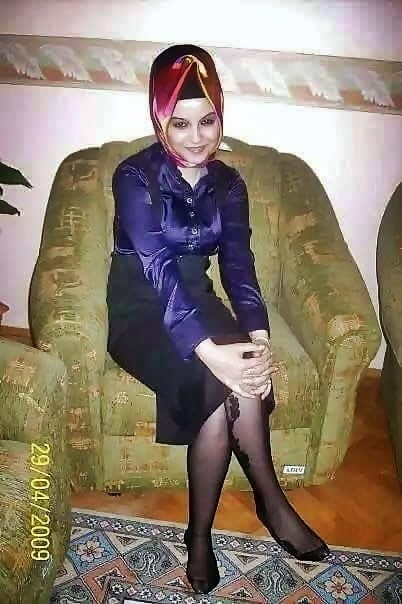 Turkish milf legs skirt nylon turk olgun evli dul dress